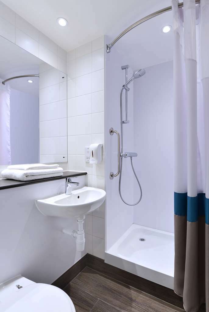 Travelodge London Central Bank Cameră foto